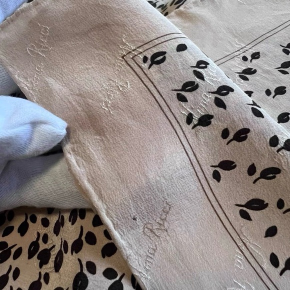 Vintage Nina Ricci silk square scarf. - Picture 2 of 9